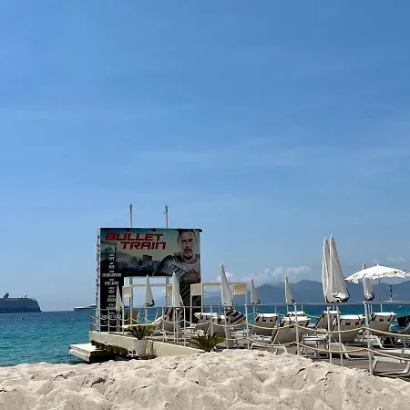 Appartamento 2p Relooking, Croisette Et Plage, Parking Gratuit, Acceuil 5 Stars, Excellent Rapport Qualité Prix *